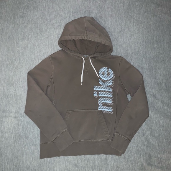 Nike Sweatshirt - Picture 2 of 2